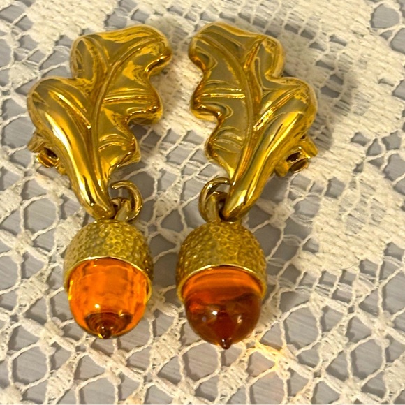 Francesca Vintage Visconti Clip Earrings - Signed, Acorns/Leaves, Italy - Picture 1 of 4